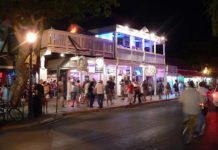 Where are the street performers in Key West? Where are the street performers in Key West?