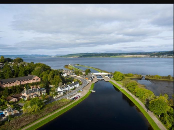 Where can I moor the Caledonian Canal?