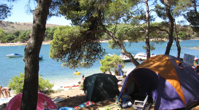 Where can I pitch a tent for free in Massachusetts? Where can I pitch a tent for free in Massachusetts?