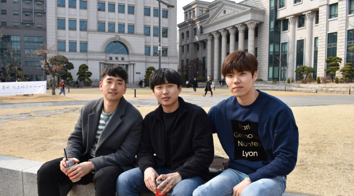 Where do people busk in Seoul? Where do people busk in Seoul?