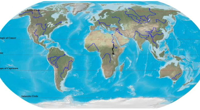 Where do the Main and Rhine rivers meet? Where do the Main and Rhine rivers meet?
