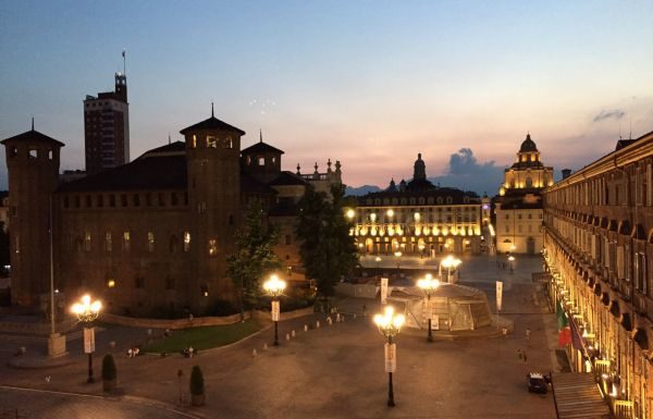 Where do the locals dine in Paris? Where do the locals dine in Paris?
