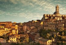 Where do you fly into to go to Tuscany Italy? Where do you fly into to go to Tuscany Italy?