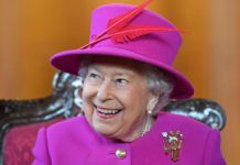 Where does Queen Elizabeth stay in Toronto? Where does Queen Elizabeth stay in Toronto?