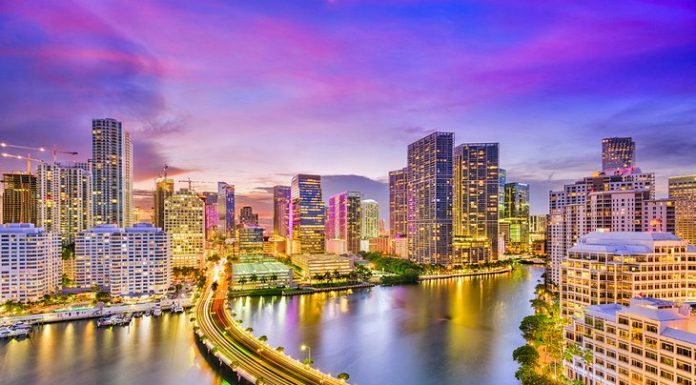 Where does everyone go for spring break in Florida? Where does everyone go for spring break in Florida?