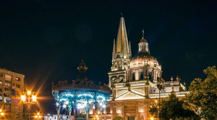 Where in Paris is best nightlife? Where in Paris is best nightlife?
