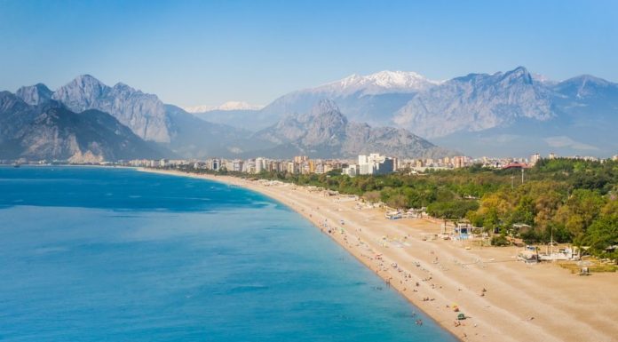 Where is Lara Beach Antalya area? Where is Lara Beach Antalya area?