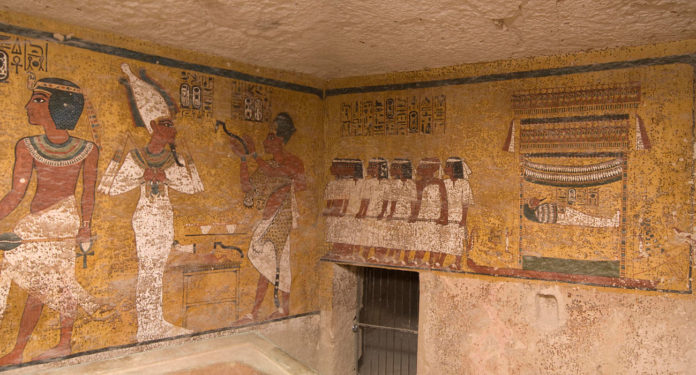Where is the mummy of Tutankhamun?