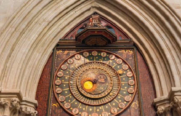 Where is the world’s oldest surviving working clock? Where is the world's oldest surviving working clock?