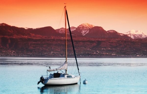 Where should I live Lausanne or Geneva? Where should I live Lausanne or Geneva?