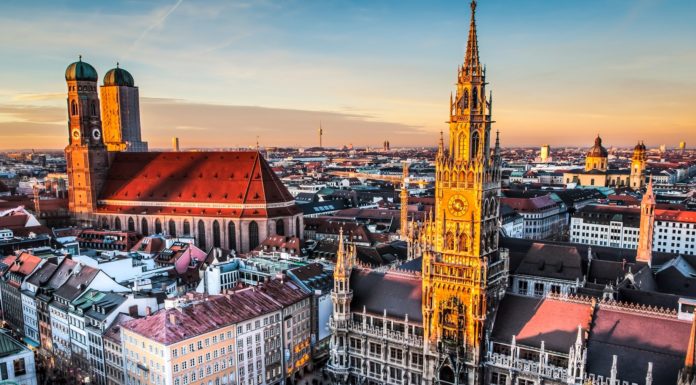 Which German city is closest to Munich? Which German city is closest to Munich?
