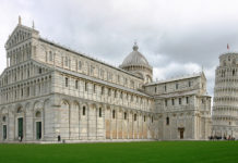 Which city is closest to Leaning Tower of Pisa? Which city is closest to Leaning Tower of Pisa?