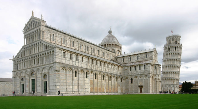Which city is closest to Leaning Tower of Pisa? Which city is closest to Leaning Tower of Pisa?