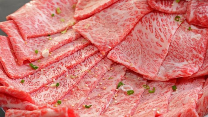 Which is better Kobe or Wagyu?