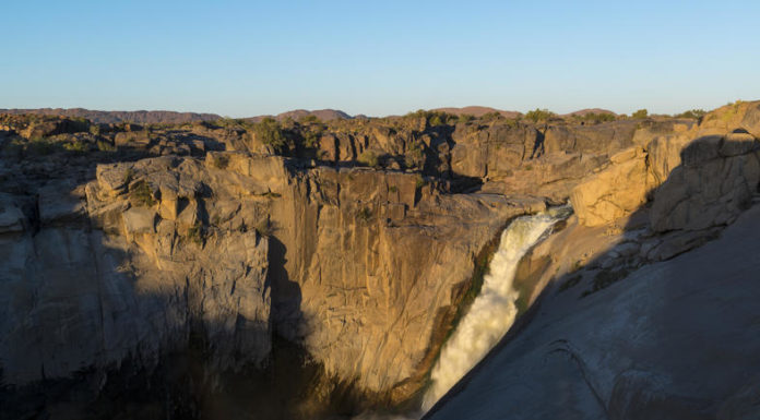 Which is the largest park in Kenya? Which is the largest park in Kenya?