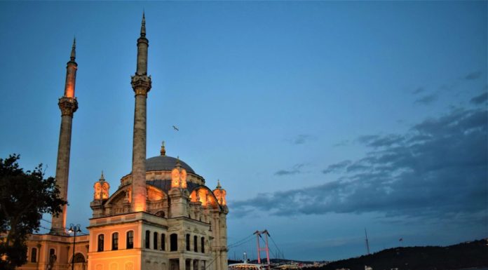 Which side of Istanbul is Asia? Which side of Istanbul is Asia?