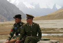 Who is poorer India or Pakistan? Who is poorer India or Pakistan?