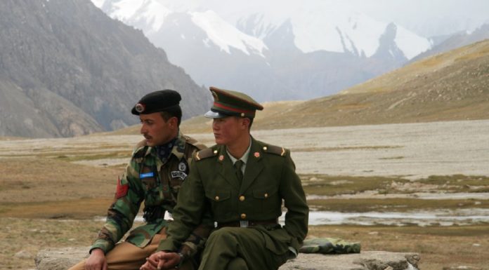 Who is poorer India or Pakistan? Who is poorer India or Pakistan?