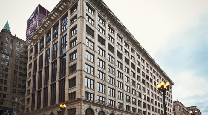 Who is the owner of mytrip com? Who is the owner of mytrip com?