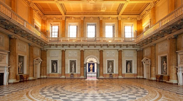 Who owns the biggest house in Malibu? Who owns the biggest house in Malibu?