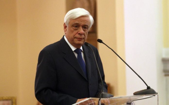 Who protects the Greek president?