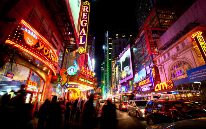 Why Times Square is popular?