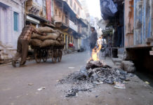 Why is Naples so dirty? Why is Naples so dirty?