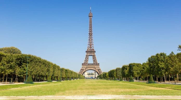 Why is it illegal to take a picture of the Eiffel Tower at night? Why is it illegal to take a picture of the Eiffel Tower at night?