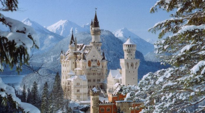 Why is the Neuschwanstein Castle so famous? Why is the Neuschwanstein Castle so famous?