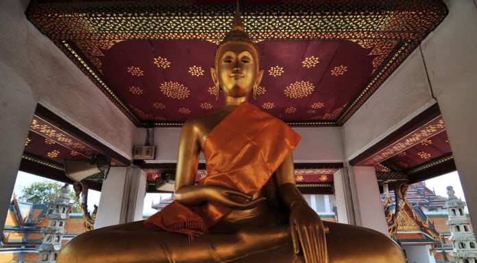 Why should you visit the Grand Palace Bangkok? Why should you visit the Grand Palace Bangkok?
