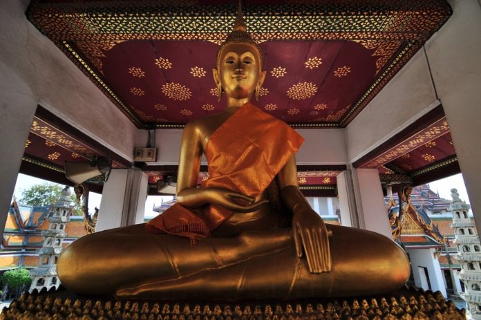 Why should you visit the Grand Palace Bangkok?