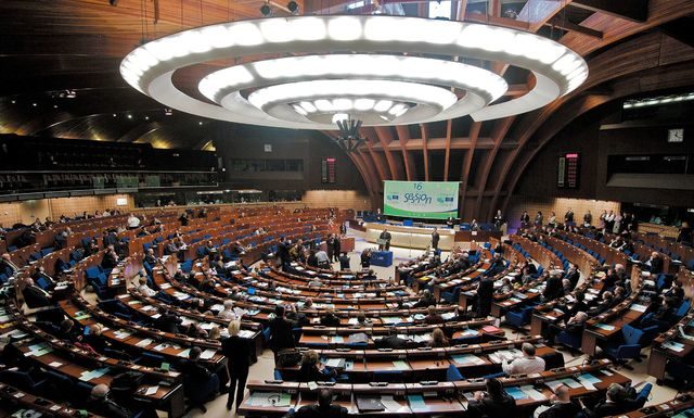 ¿Cómo se decide en el Parlamento Europeo? ¿Cómo se decide en el Parlamento Europeo?