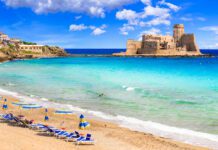 Quelle Est La Plus Belle Plage De Six-Fours?