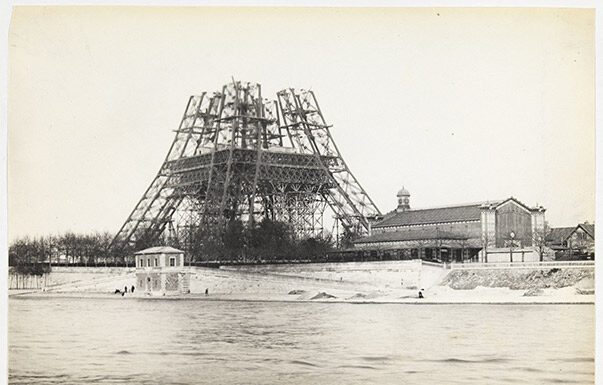 Quelle Est La Taille De La Tour Eiffel?