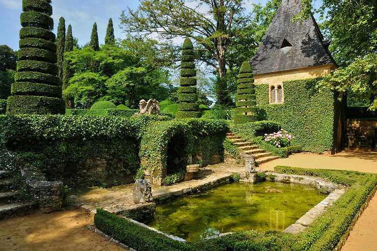Les jardins du manoir d’Eyrignac, splendides !